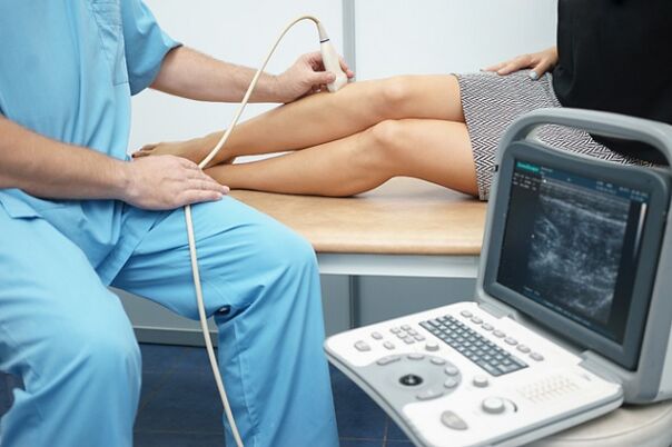 Diagnostic pour la détection des varices réticulaires des jambes au moyen d'ultrasons
